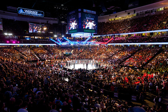 111211_HONDA_CENTER_0120
