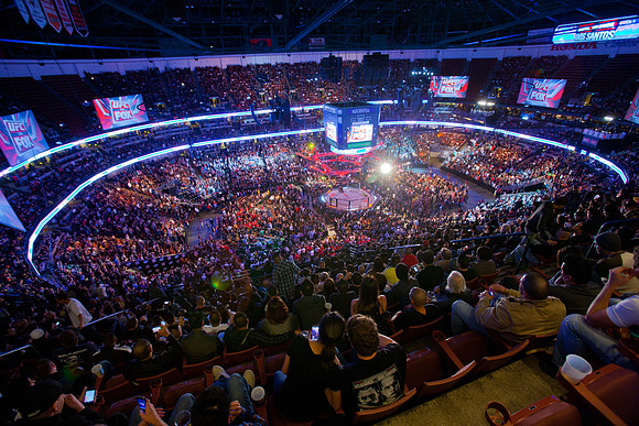111211_HONDA_CENTER_0147