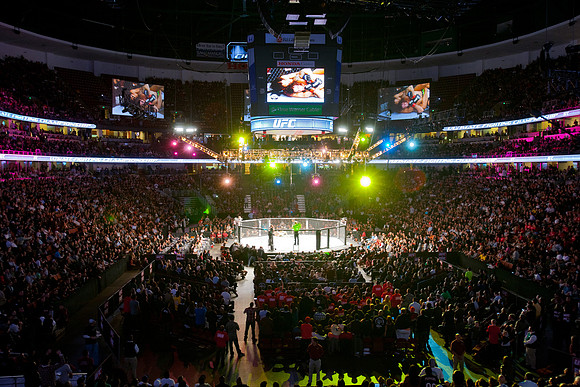 111211_HONDA_CENTER_0113