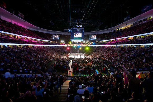 111211_HONDA_CENTER_0107