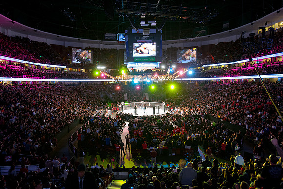 111211_HONDA_CENTER_0111