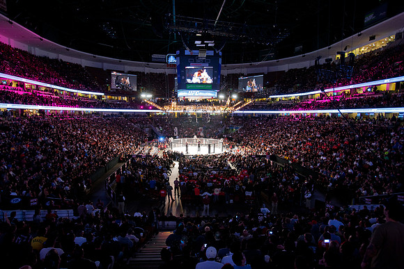 111211_HONDA_CENTER_0100