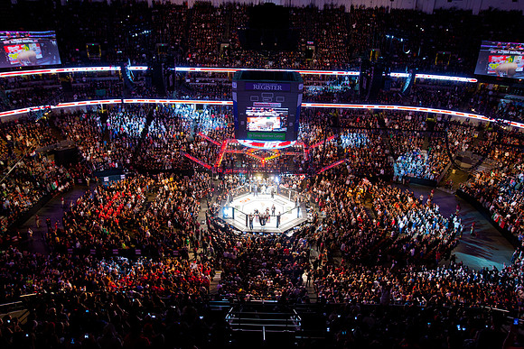 111211_HONDA_CENTER_0180