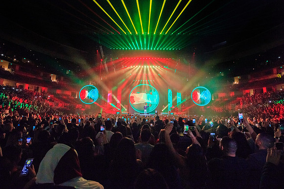 112418_HONDA_CENTER_0109