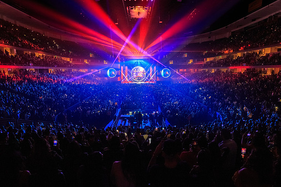 112418_HONDA_CENTER_0153