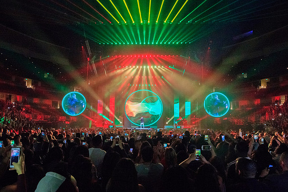 112418_HONDA_CENTER_0104