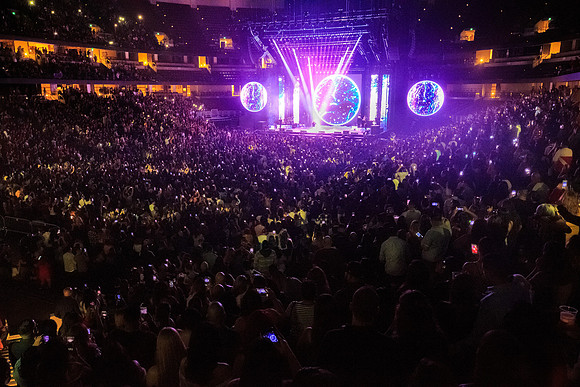 112418_HONDA_CENTER_0191