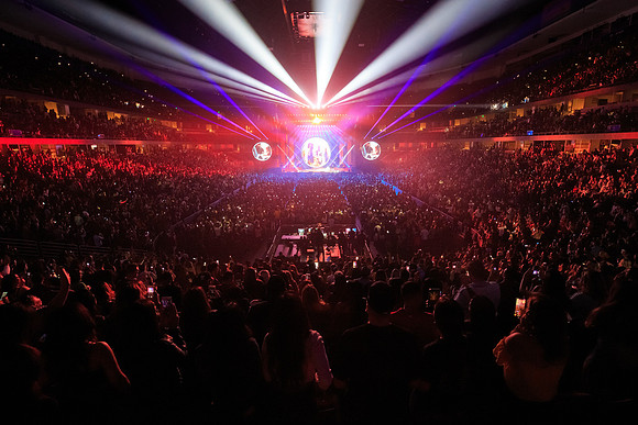 112418_HONDA_CENTER_0147