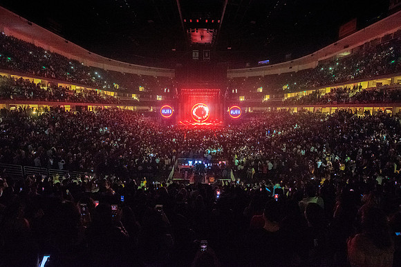 112418_HONDA_CENTER_0121