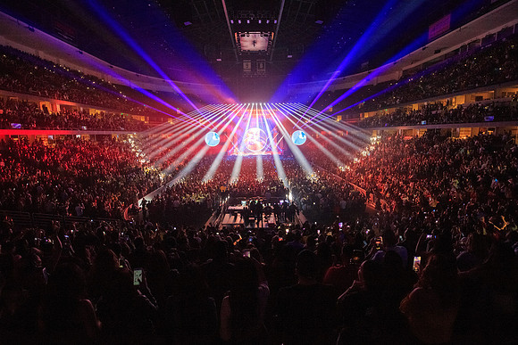 112418_HONDA_CENTER_0134