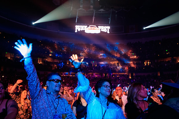 080418_HONDA_CENTER_0124