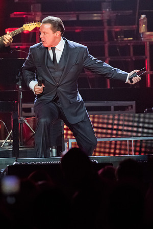 091315_HONDA_CENTER_0030