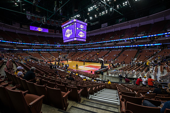 102116_HONDA_CENTER_0118