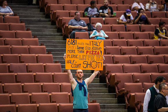 102116_HONDA_CENTER_0119