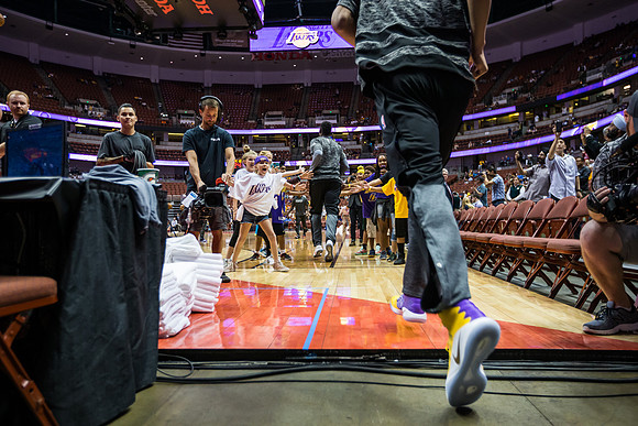 102116_HONDA_CENTER_0123