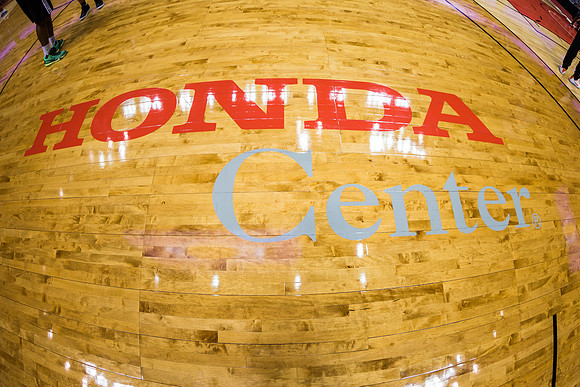 102116_HONDA_CENTER_0109