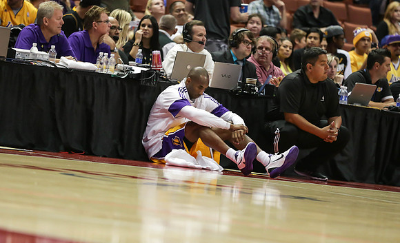 102114_HONDA_CENTER_0028