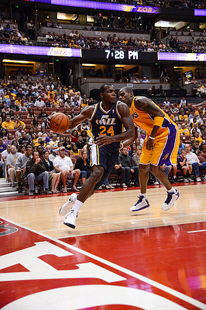 101612_HONDA_CENTER_0036
