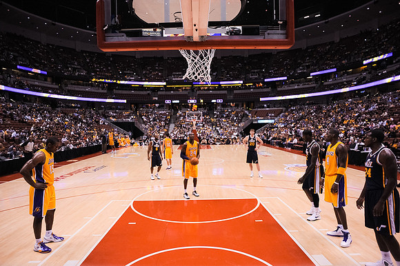 101612_HONDA_CENTER_0018