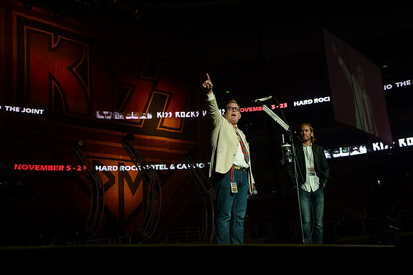 103014_HONDA_CENTER_0002