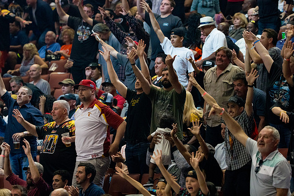 040216_HONDA_CENTER_0303