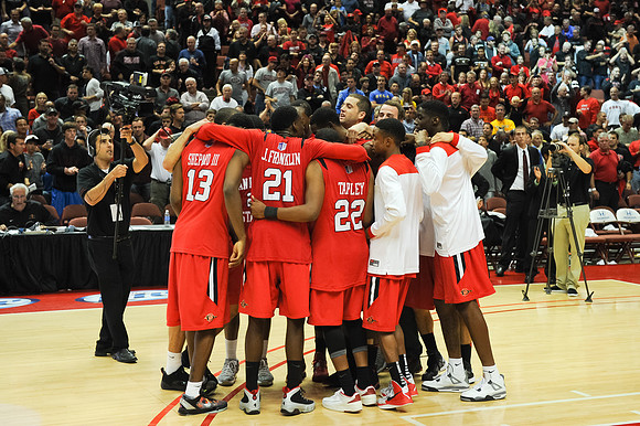 120112_HONDA_CENTER_0286