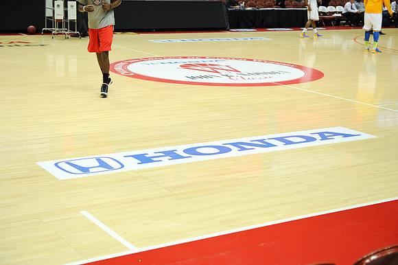 120112_HONDA_CENTER_0080