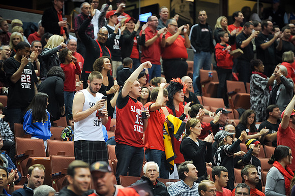 120112_HONDA_CENTER_0076