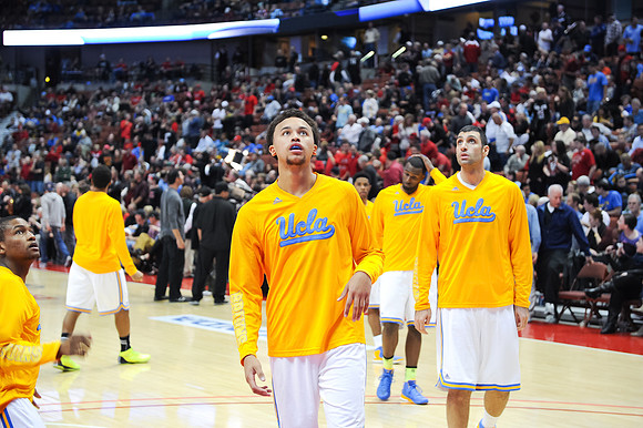 120112_HONDA_CENTER_0242