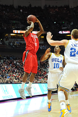 120112_HONDA_CENTER_0176