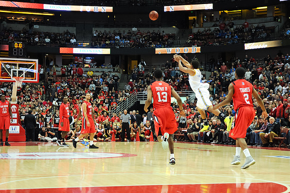 120112_HONDA_CENTER_0213