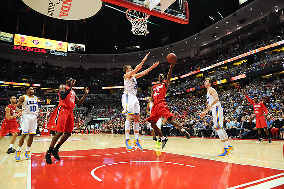 120112_HONDA_CENTER_0209