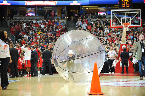 120112_HONDA_CENTER_0102