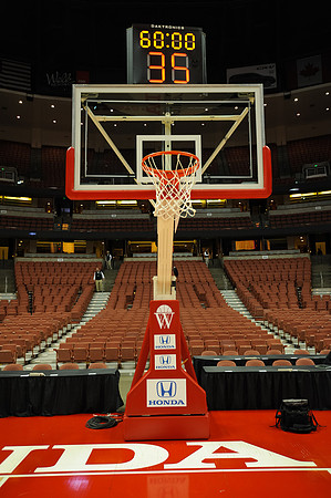 120112_HONDA_CENTER_0007