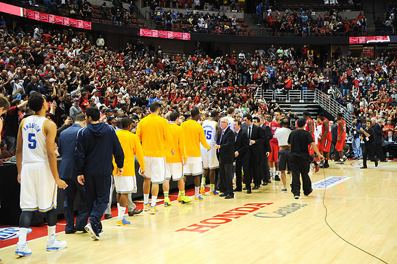 120112_HONDA_CENTER_0284