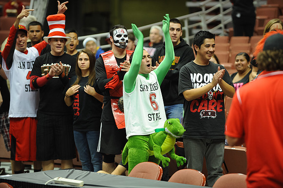 120112_HONDA_CENTER_0017