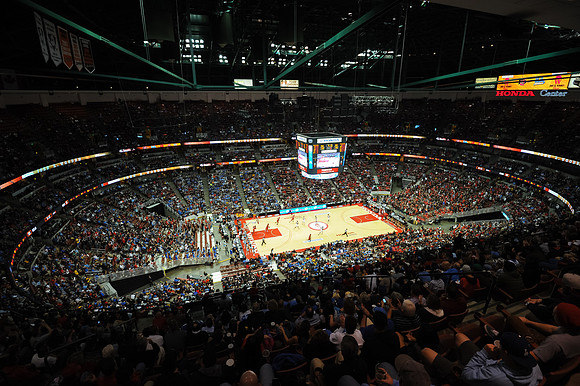 120112_HONDA_CENTER_0267