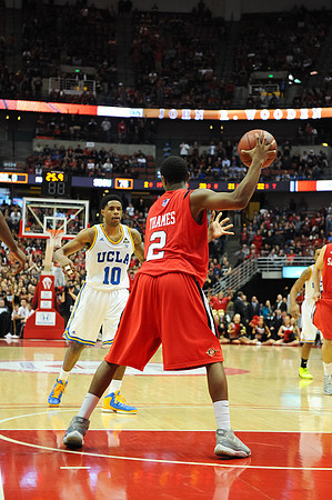 120112_HONDA_CENTER_0282