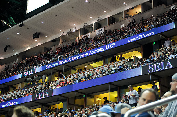 120112_HONDA_CENTER_0257
