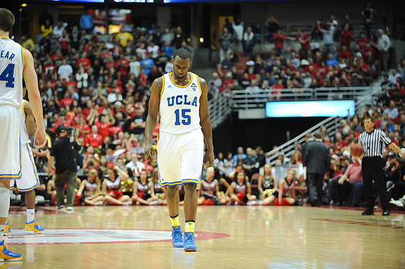 120112_HONDA_CENTER_0155