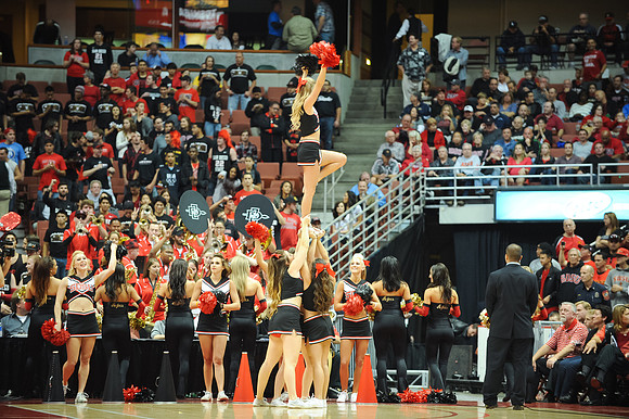 120112_HONDA_CENTER_0077