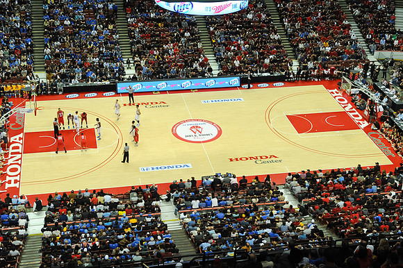 120112_HONDA_CENTER_0264
