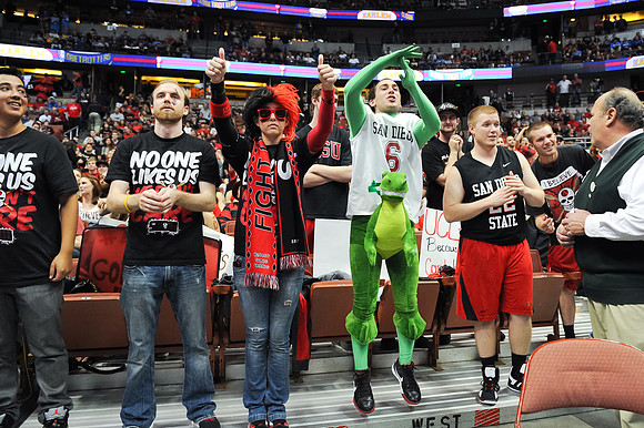 120112_HONDA_CENTER_0230