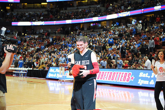 120112_HONDA_CENTER_0238