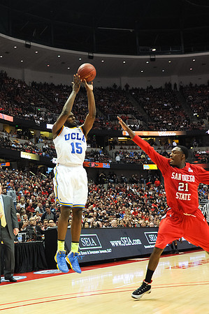 120112_HONDA_CENTER_0273
