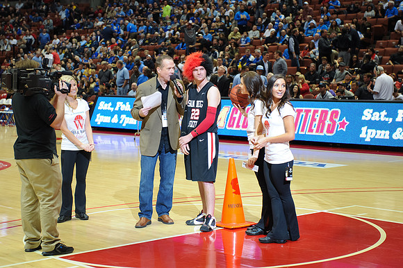 120112_HONDA_CENTER_0233