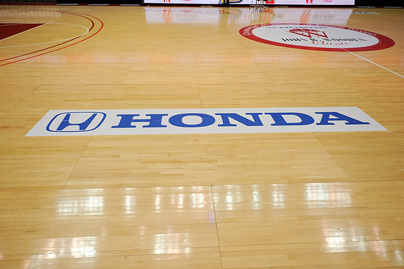 120112_HONDA_CENTER_0013