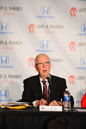 120112_HONDA_CENTER_0312
