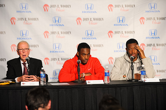 120112_HONDA_CENTER_0313