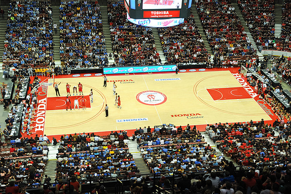 120112_HONDA_CENTER_0262